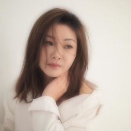 龙首原性感妹子